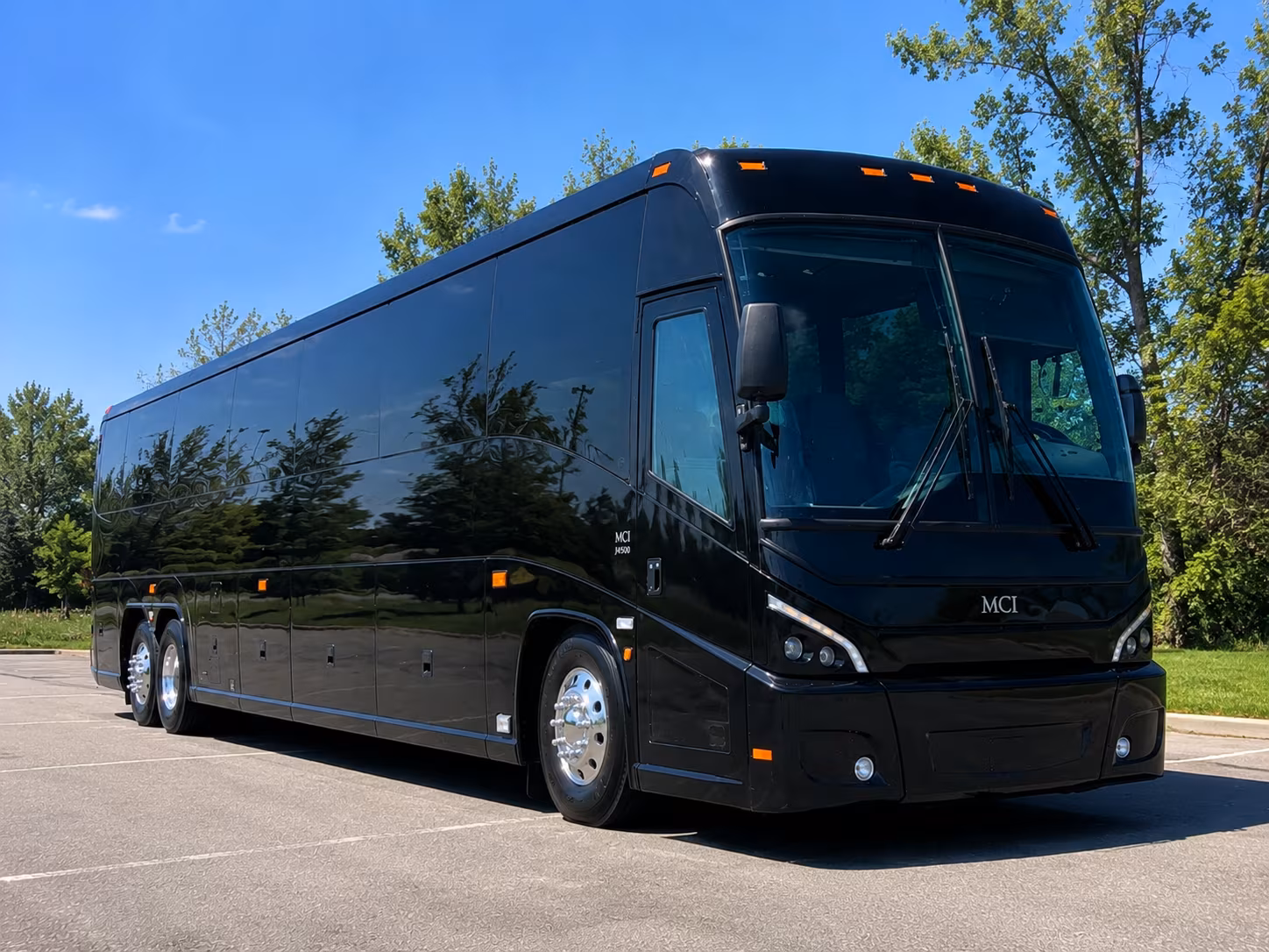 spring training buses from deerfield beach to roger dean chevrolet stadium in jupiter