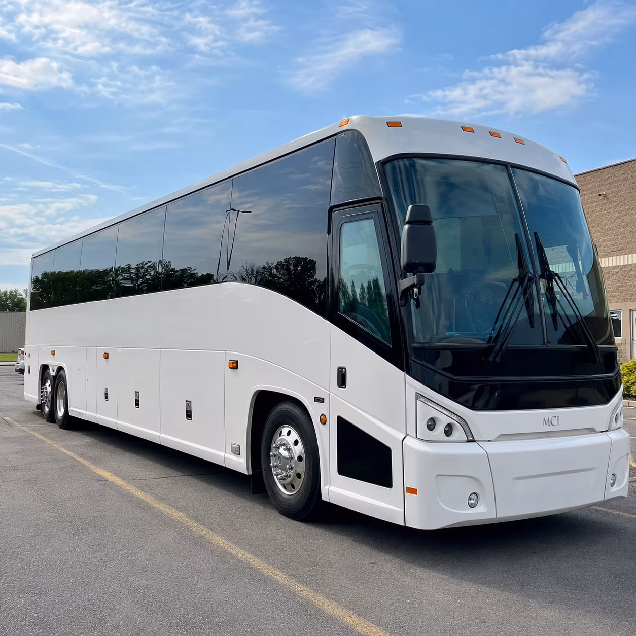 with so many big venues within an hour a concert bus makes every show night easier
